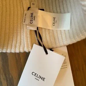 Accessories | Celine Embroidered Knit Wool Beanie Off White  display picture 1
